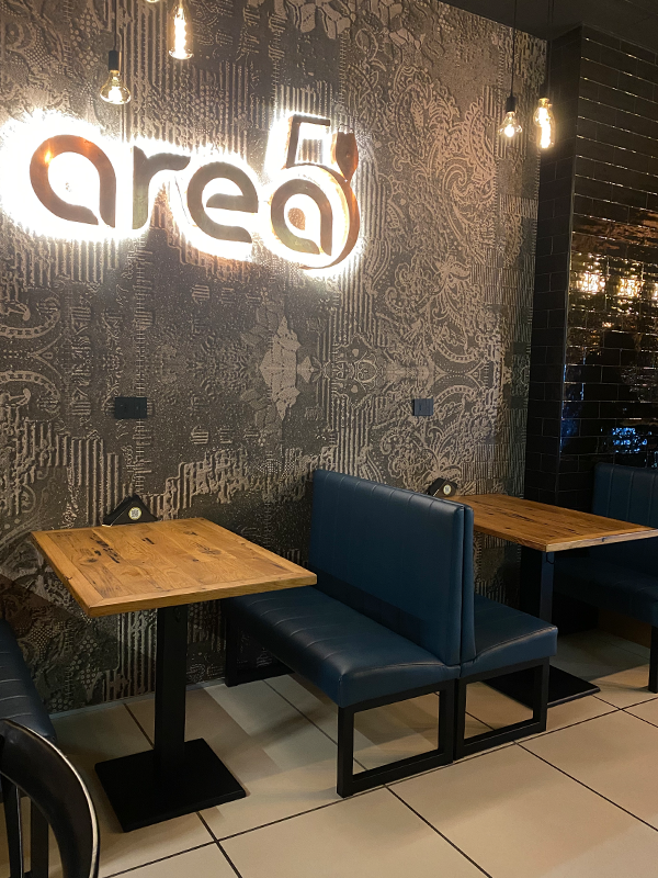 Area 51 Pub 2