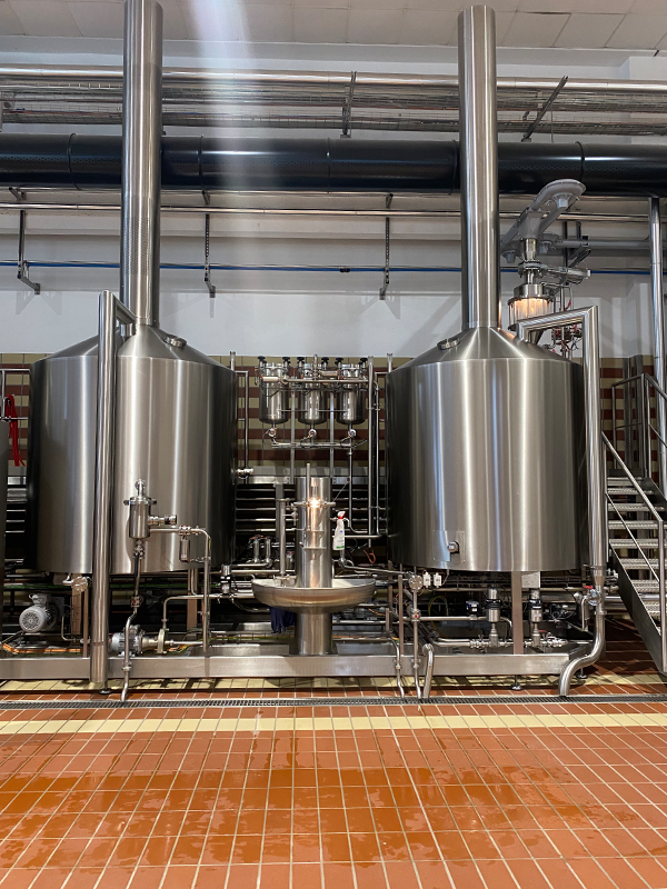 Un vecchio fienile e una birra speciale: la storia di Ibeer-2