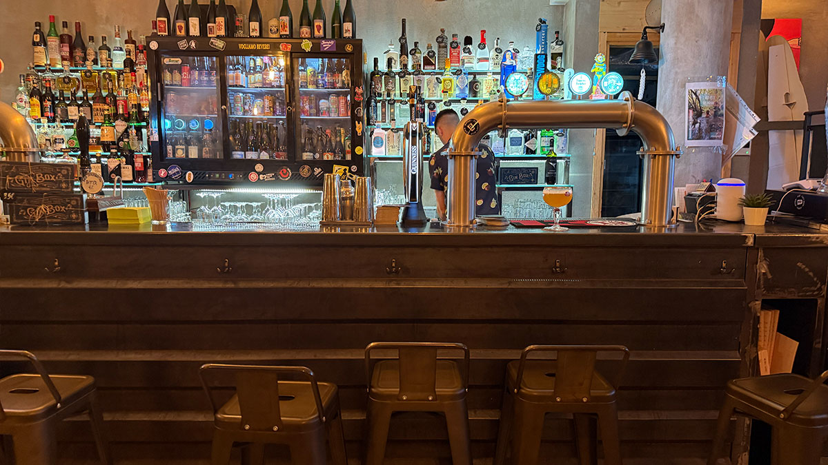 bitter-pub-luino1