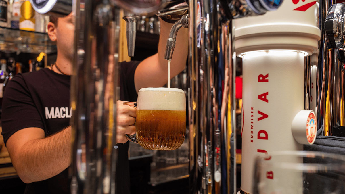 MacLaren's-Pub---Spillatura