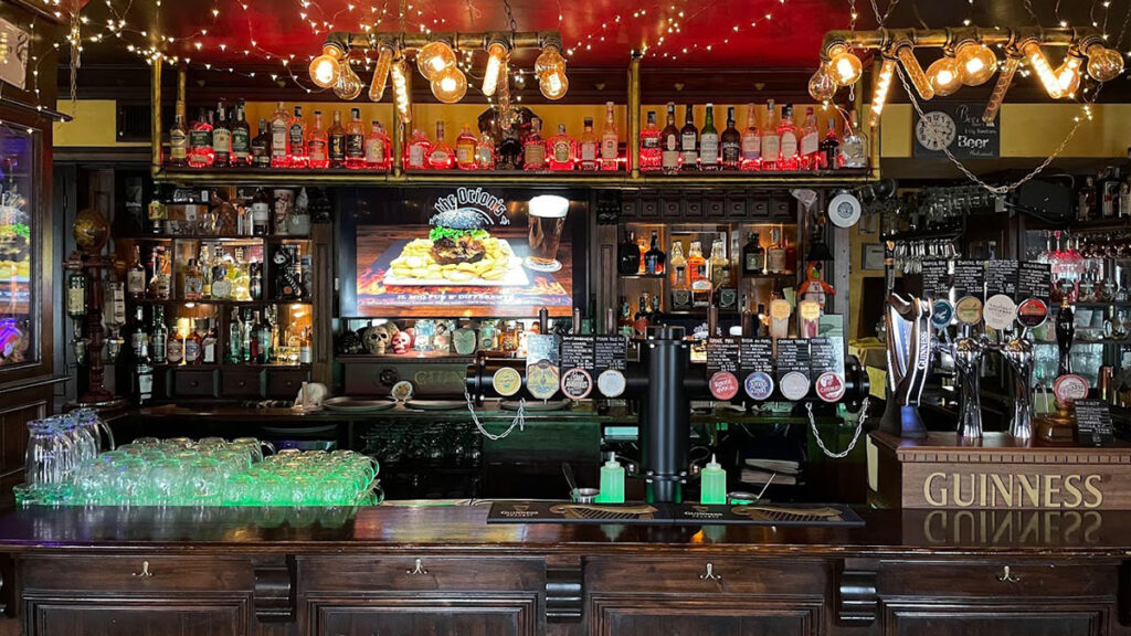 The Orion's Pub-1